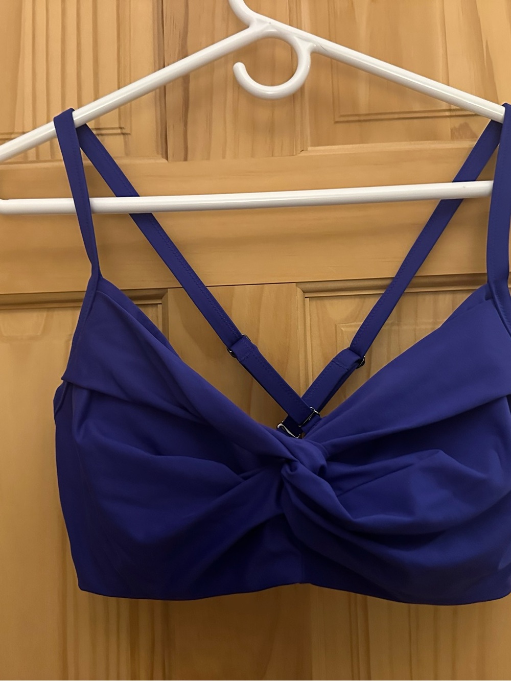 Athleta Twist-Front Bandeau Bralette in Royal Blue